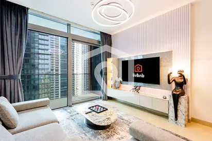Luxury 2BR Waterfront Oasis in Marina Gate I by Livbnb