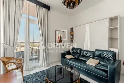Luxury Furnished | Ready To Move in | Mid Floor