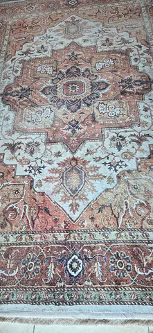 Colaris Mohitasham carpet - large patterned rug, used very lightly