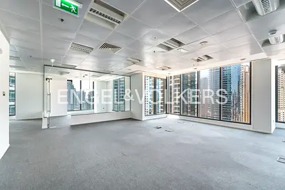 Fully Fitted Office | Marina View | Vacant Now