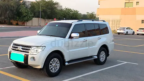 Mitsubishi Pajero Model 2010 GCC Specs Well Maintained In Excellent Condition