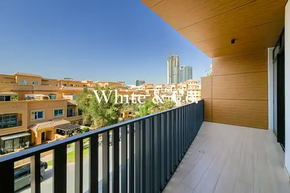 Spacious Internal | Sunset View | 1+Study