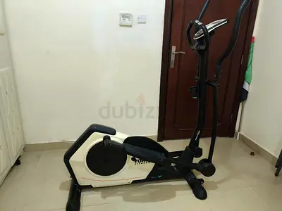 York Fitness 250 Elliptical Trainer | Self-Powered | Excellent Condition | Home Gym