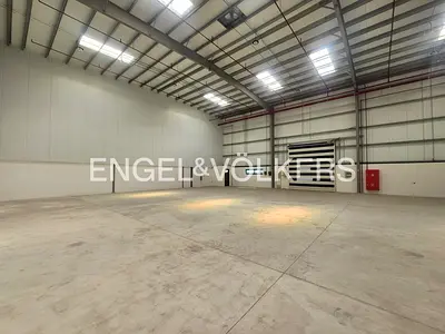 New | Vacant | 60KW | High Clearance Warehouse