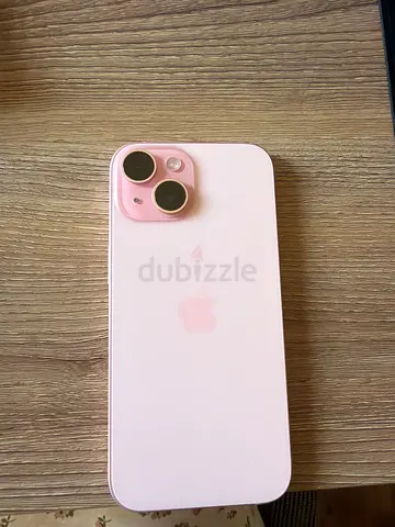 Pink iPhone 15 - Good condition- just need to replace the screen