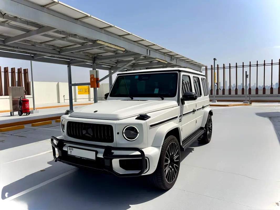 Mercedes-Benz G-Class 2025 — photo 1 of 20