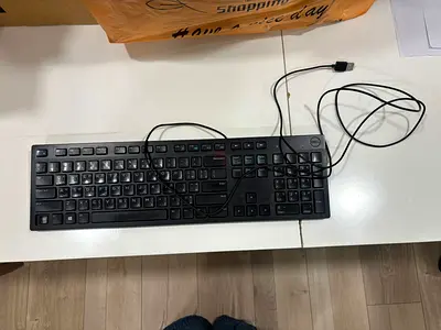Keyboard (broken key) - Scrap