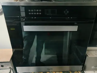 Miele H 6461 BP 60 cm Built-in Electric Oven – Premium Model Series 600
