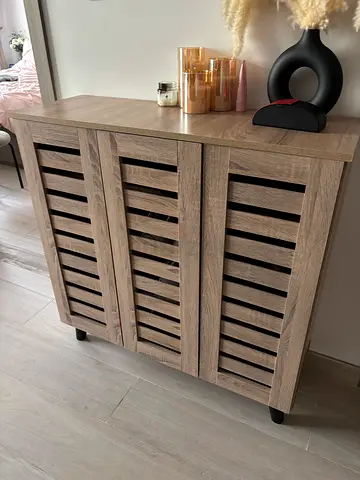 Shoe storage