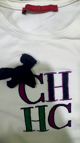 Carolina Herrera white logo T-shirt with ribbon detail - Size small for kids