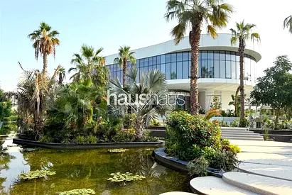 Prime Location | Luxury | Private Pool