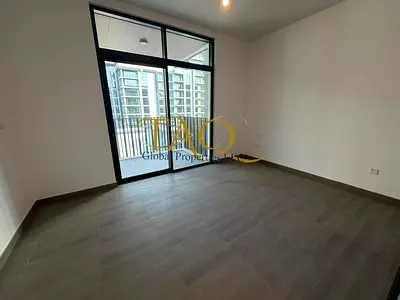 Modern Studio | Balcony | Downtown City View