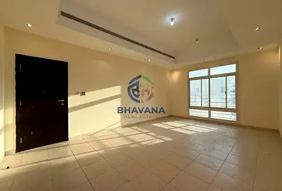 European Style Big Unfurnished Studio with Sunny Windows American Kitchen Sep Bath 3k Monthly 34k Yearly