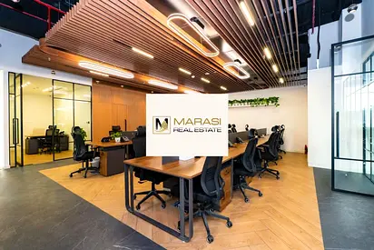 Elite Fit-out | High visibility | Main Road