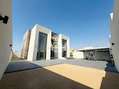 Brand new Luxury 5 bed villa for rent in Madinat Al Riyadh