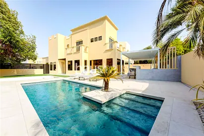 Fully Upgraded | Vacant | 4 bed