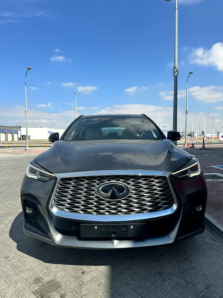 Infiniti QX60 2024 — photo 1 of 9