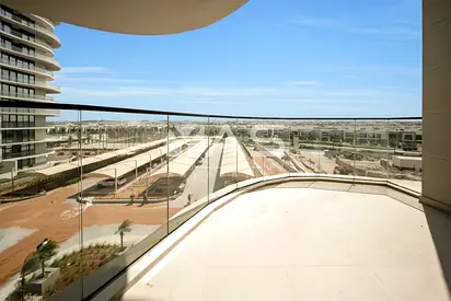 Luxury 2BR | Beachfront | Hot Deal
