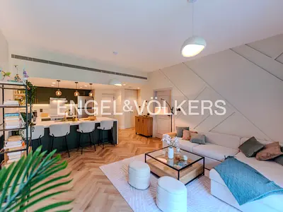 Well Maintained | Fully Upgraded | Vacant