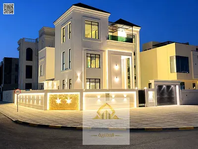 للبيع فيلا كورنر  تملك حر لجميع الجنسيات تشطيب راقي جدا طابقين وروف