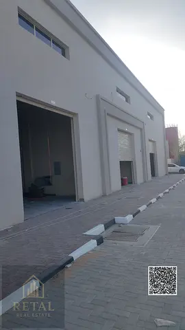 مجمع مستودعات مؤجر بالكامل | دخل 1.8 مليون | فرصة استثمارية قوية في الجرف