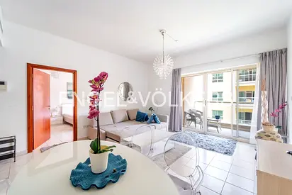Furnished l Vacant | Green View
