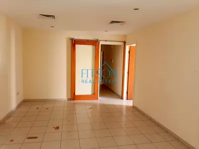 READY TO MOVE | SPACIOUS UNIT | PRIME LOCATION