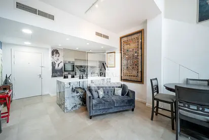 Large Layout | Open View | Close to Circle Mall