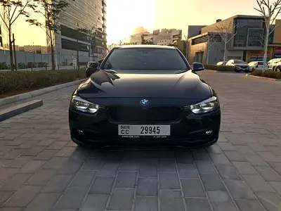 GCC Specs BMW 318i 2017 - Excellent Condition