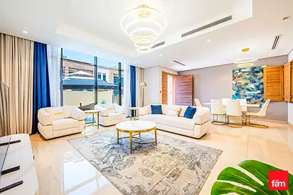 Spacious Layout | Family Oriented | Prime Locatin