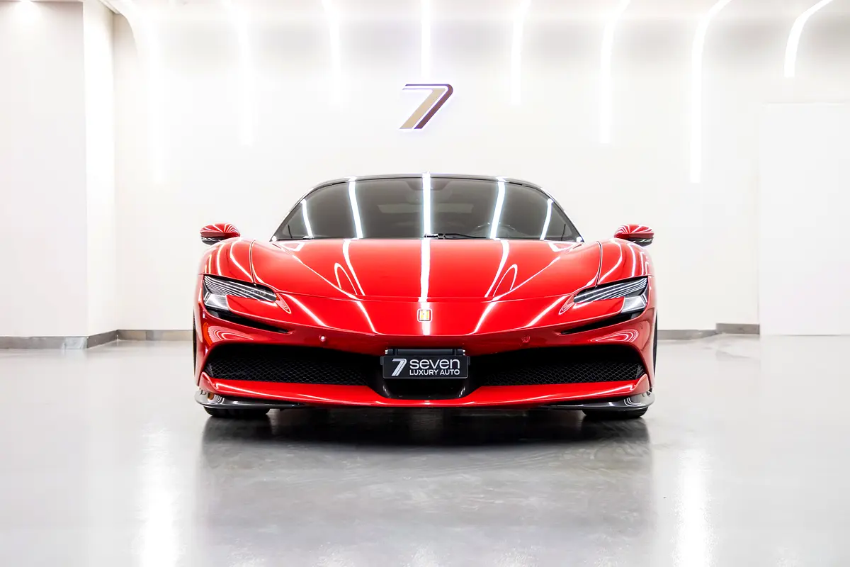 Ferrari SF90 Spider 2023 — photo 1 of 18