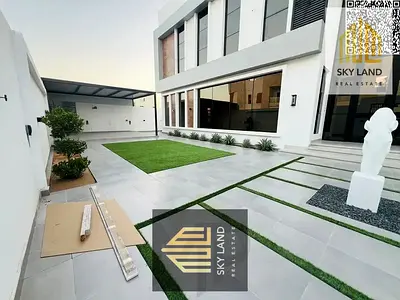 Your chance to own the most luxurious villa in Al Zahia, spanning 6,500 square feet, ready to move in and close to all amenities. A sophisticated vill