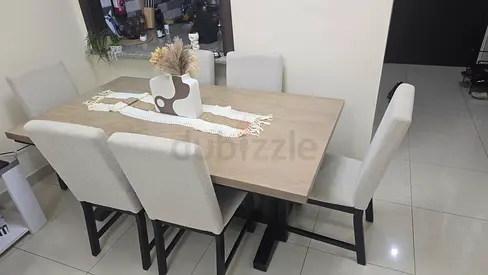 Dinning table set with 6 chairs