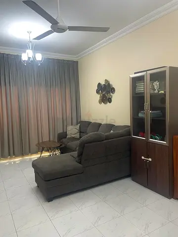 BED SPACE FOR EXECUTIVE BACHELOR INDIAN (KERALA)