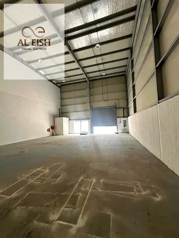 Premium Showroom & Commercial Warehouse | Independent Compound | Al Quoz |