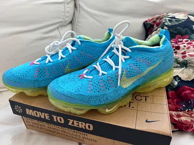 Genuine Nike Vapormax 2023  FK Baltic blue size 10