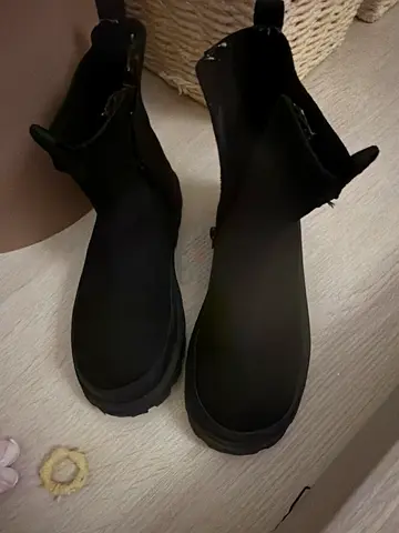 Kids shoes