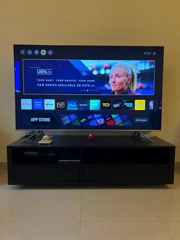 75-inch 4K ULED Smart TV - Good working condition