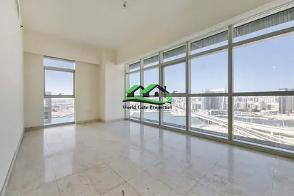 High Floor Road View Luxury Finishing Ready To Move