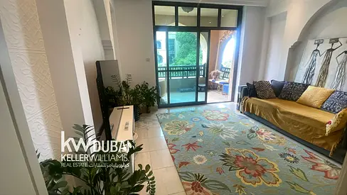Spacious | Furnished | Old Town Living