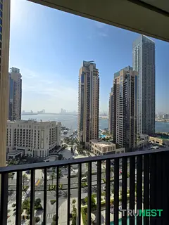 High-Floor 3BR | Marina &amp; Skyline View | Furnished Creek Horizon Apartment