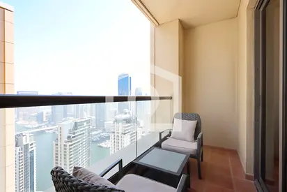 Livbnb- Stylish 2B in Shams with Marina View | Walk to Beach