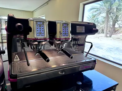 La Cimbali M100 GTA Attiva Commercial Espresso Machine - Good Condition Ice machine and with Grinder