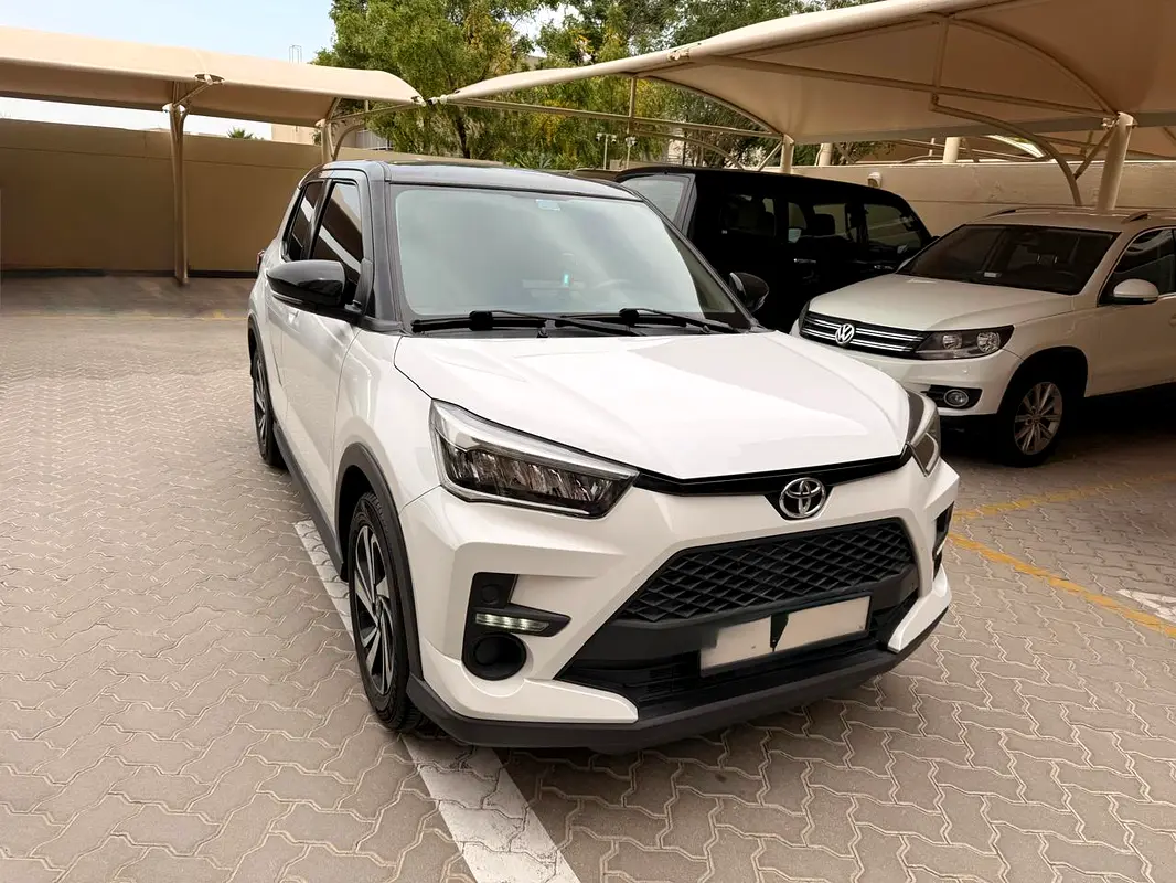 Toyota Raize 2023 — photo 1 of 7