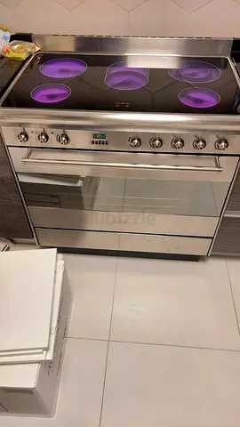 Electric cooking range