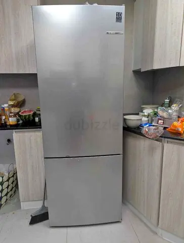 Bosch series 4 bottom freezer digital refrigerator latest version 70cm