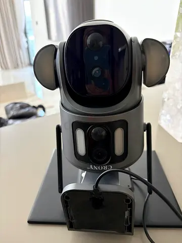 Crony Solar Wifi CCTV Outdoor / Indoor Camera