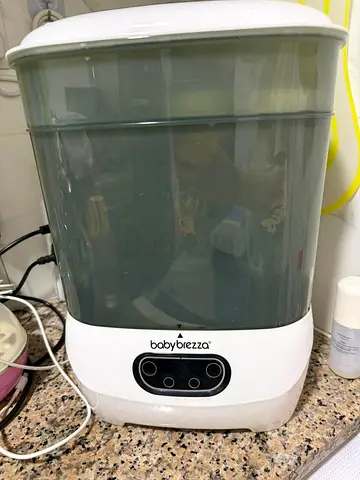 Baby Brezza Bottle Sterilizer and Dryer Advanced