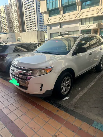 Low milage full insured ford edge