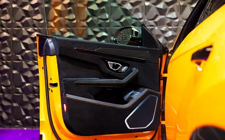 صورة مصغرة 12 لـ 2024 Lamborghini URUS